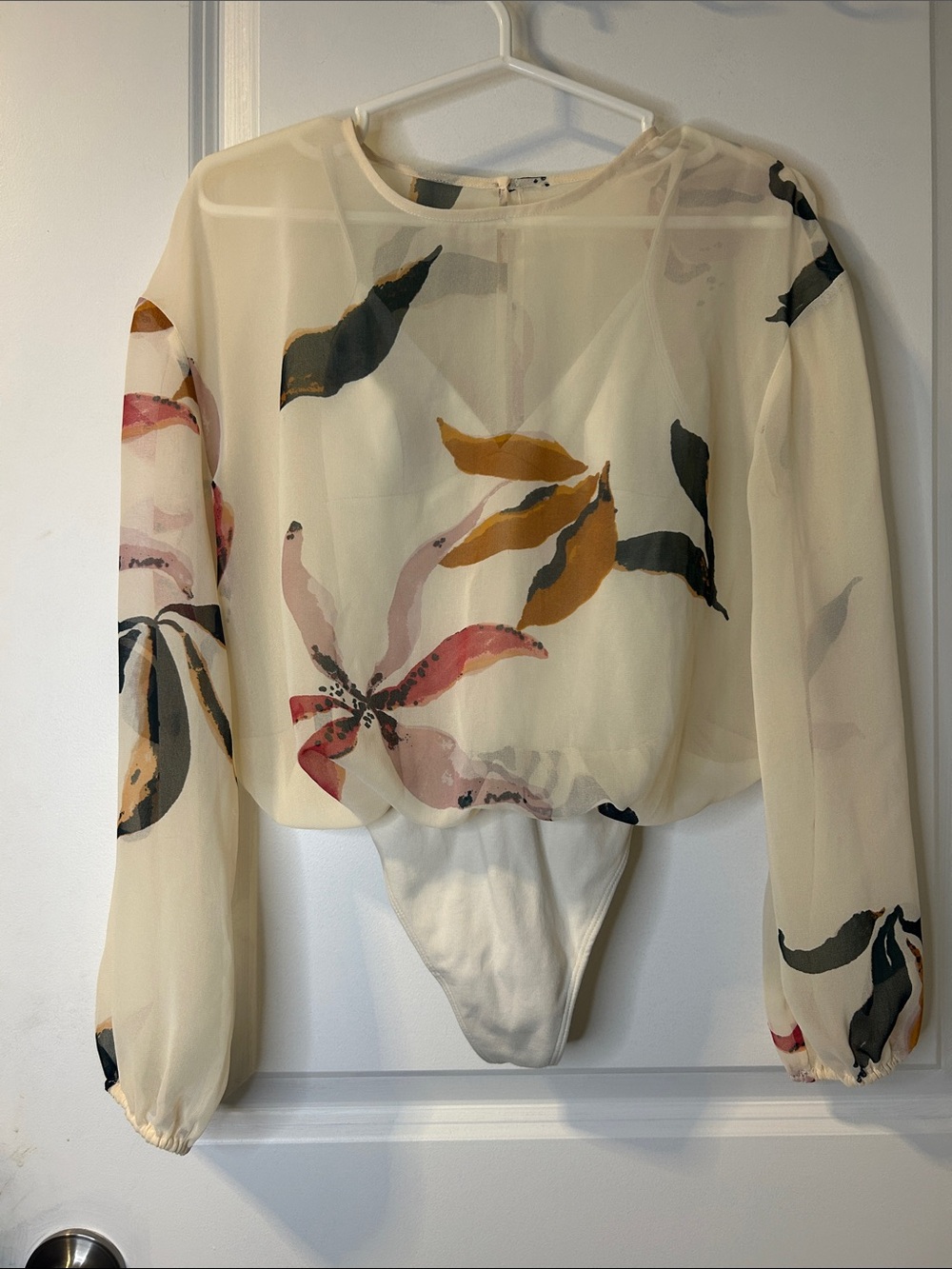 Wilfred Sheer Cream Floral Long-Sleeve Bodysuit
